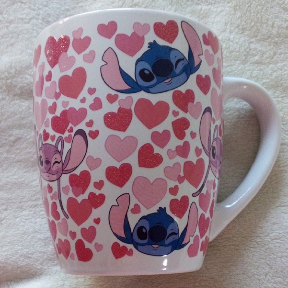 Heart Pattern Mug with Cartoon Characters - Picture 3 of 5